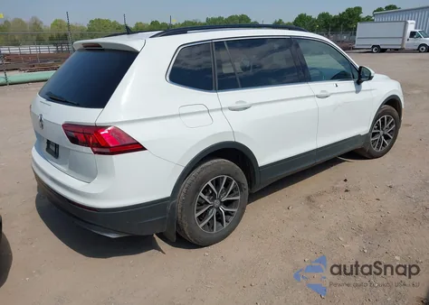 2019 Volkswagen Tiguan 2.0T Se/2.0T Sel/2.0T Sel R-Line/2.0T Sel R-Line Black из США, поврежденный, VIN 3VV3B7AX5KM194120